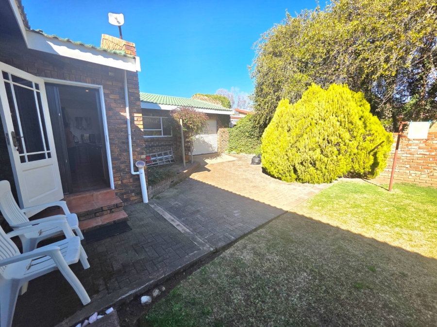 2 Bedroom Property for Sale in La Provance Free State